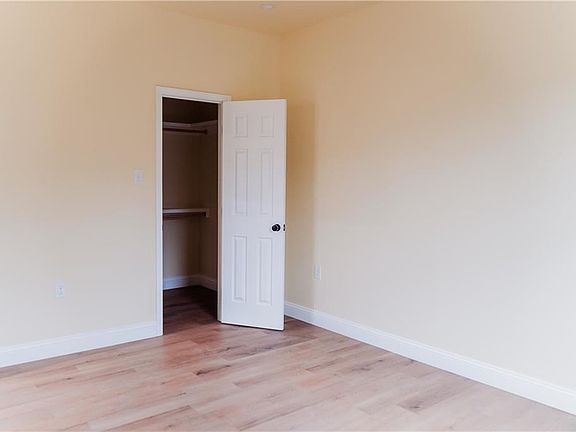 4th image of 2417-2419 Bartholomew St