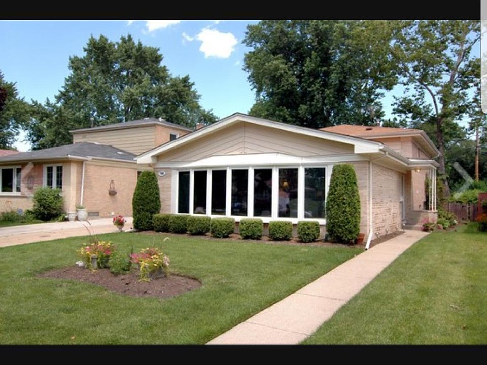 1st image of 708 Leamington Ave
