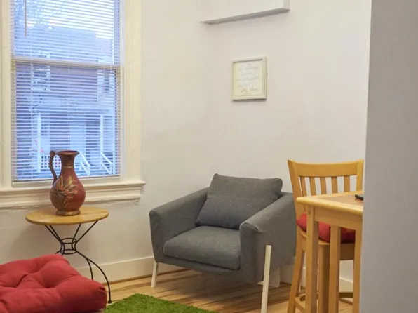 530 Hobart Pl NW, Washington, DC 20001