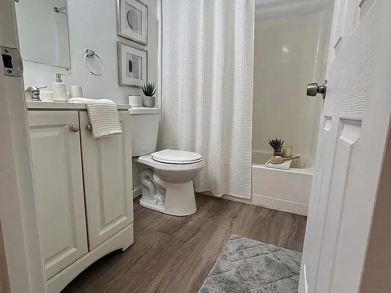 4471 High St #7 — Photo 4