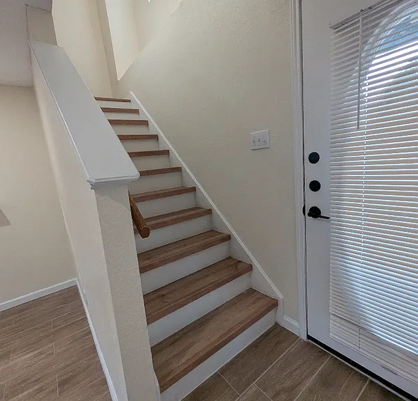 13303 Lyndhurst St #SIDE B — Photo 8