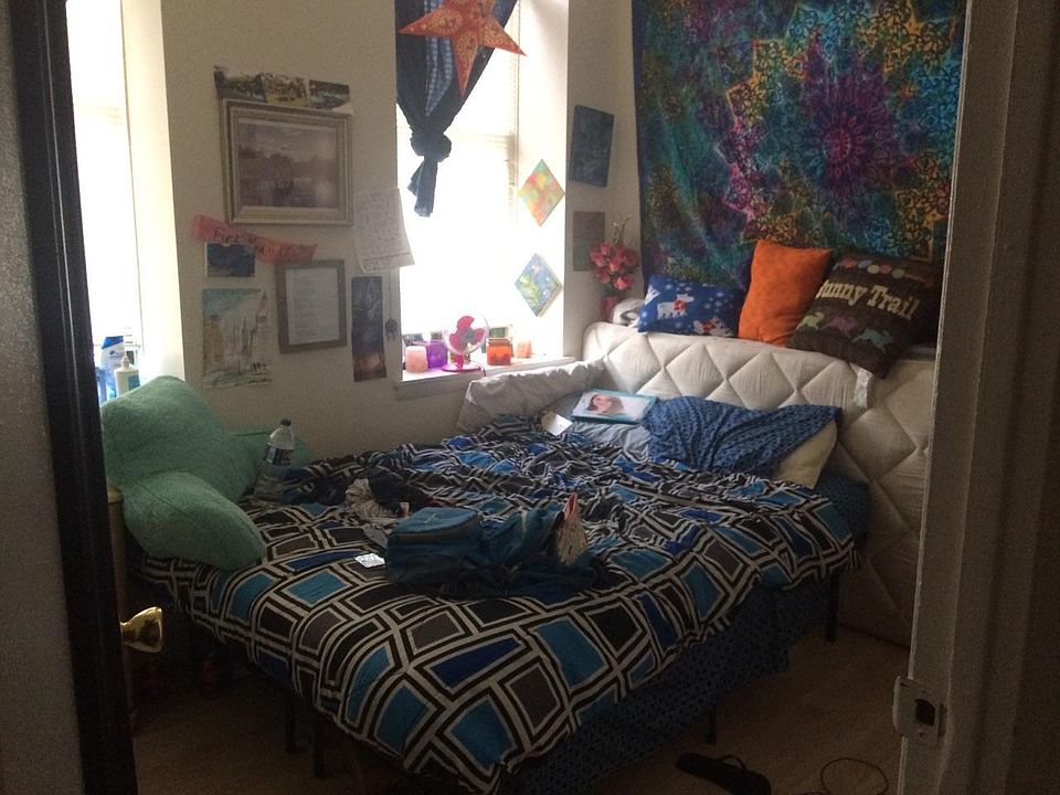 1st image of 1418 Catharine St APT A