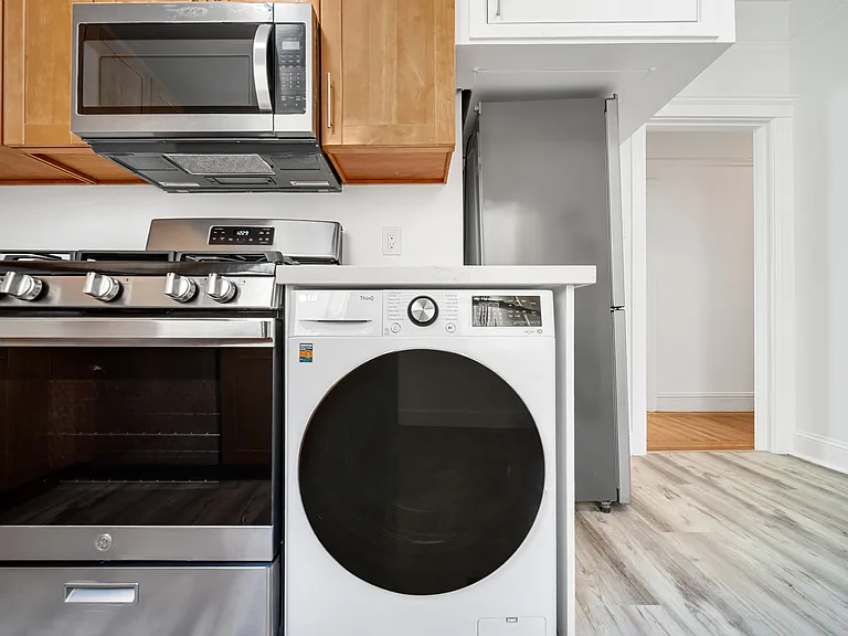 950 Cabrillo St #11 — Photo 4