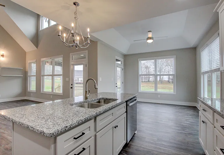 128 Riverbend Dr — Photo 32