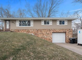 3251 Sprague Ave, Anoka, MN 55303