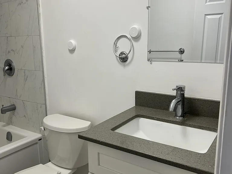 630 Cummings Ave — Photo 293