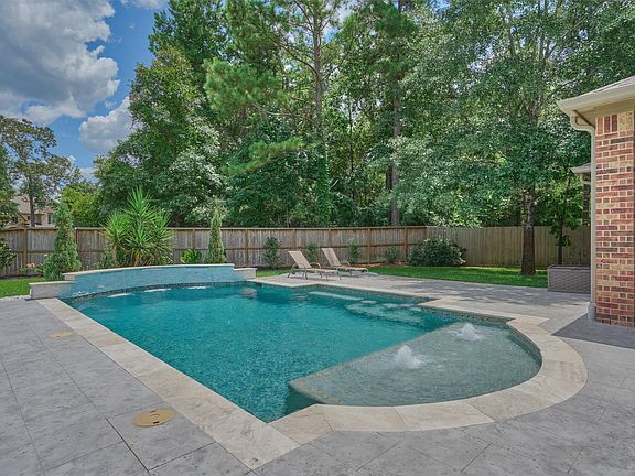 3rd image of 103 Quintana Ct