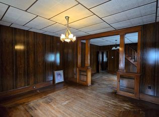 30 Main St, Middleport, PA 17953
