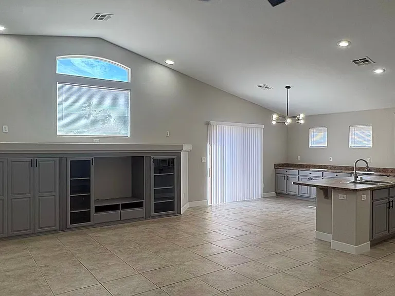 5914 Creekside Sands Ln — Photo 7