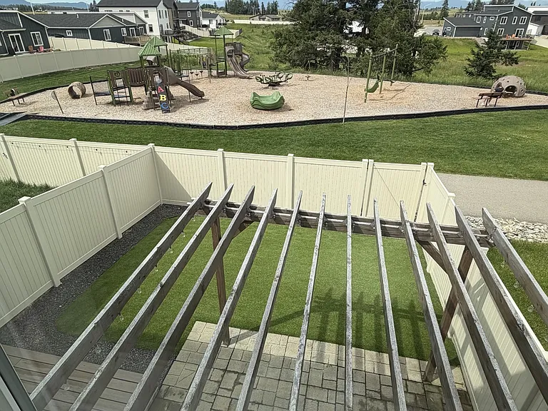 Back yard (patio and artificial turf)