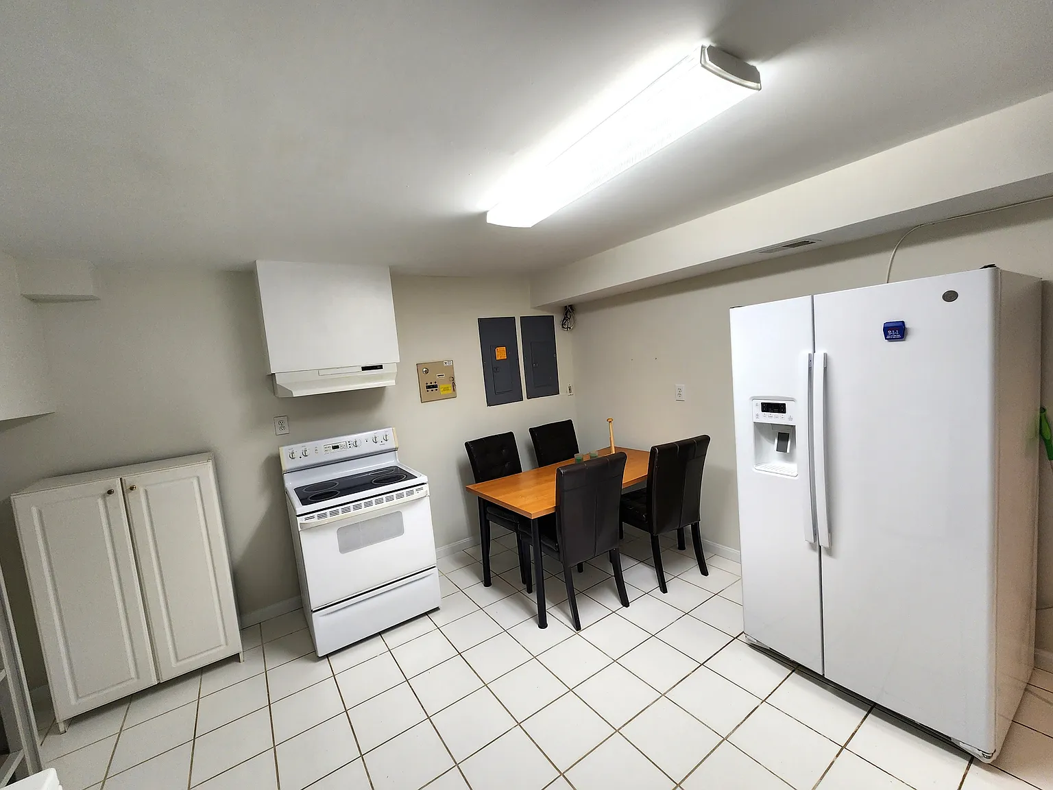 1 bed, 1200 sqft, $1,950 — Photo 2