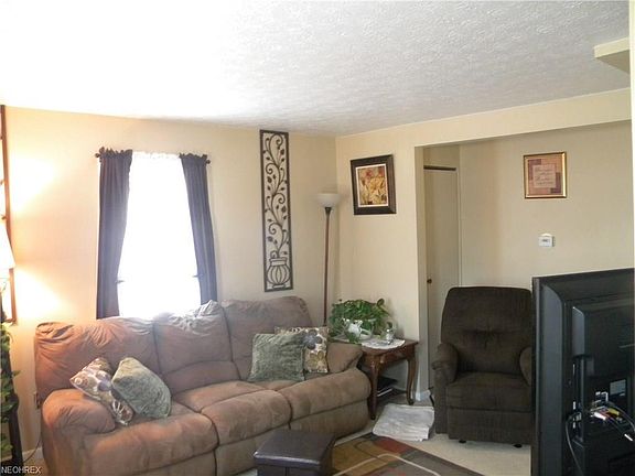 2nd image of 177 Fulmer Ave