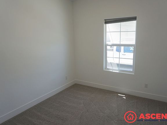 5th image of 9718 Cotton Creek Dr