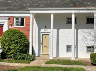 3245 Martha Custis Dr, Alexandria, VA 22302