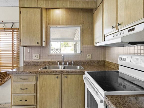 4th image of 7403 46th Ave N Lot 1