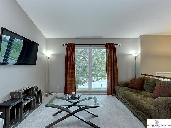 5th image of 5310 S 189th St