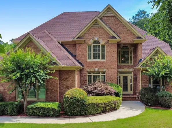 930 Old Tucker Rd, Stone Mountain, GA 30087