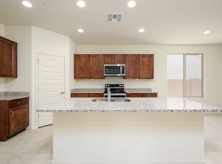 13525 W Cassia Trl, Peoria, AZ 85383