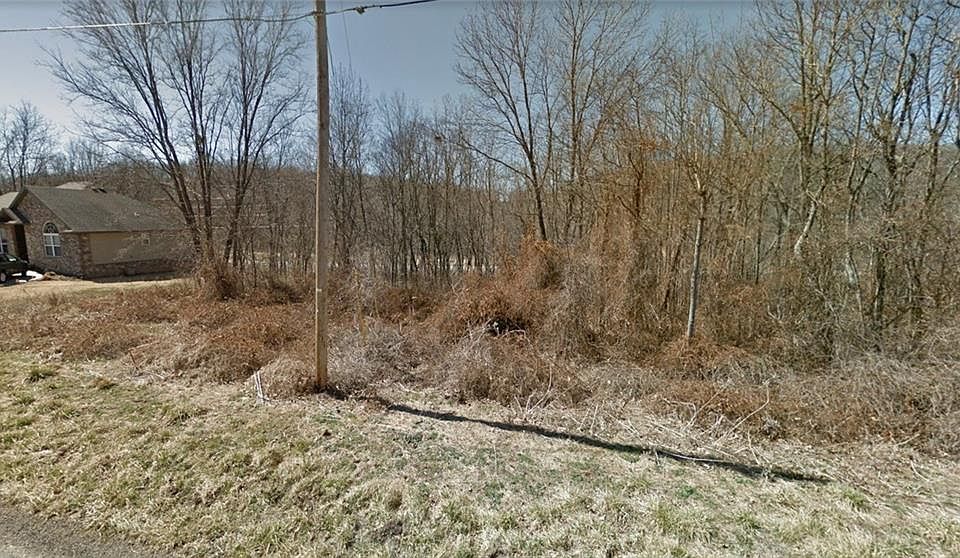 1st image of Castle Acre Ln