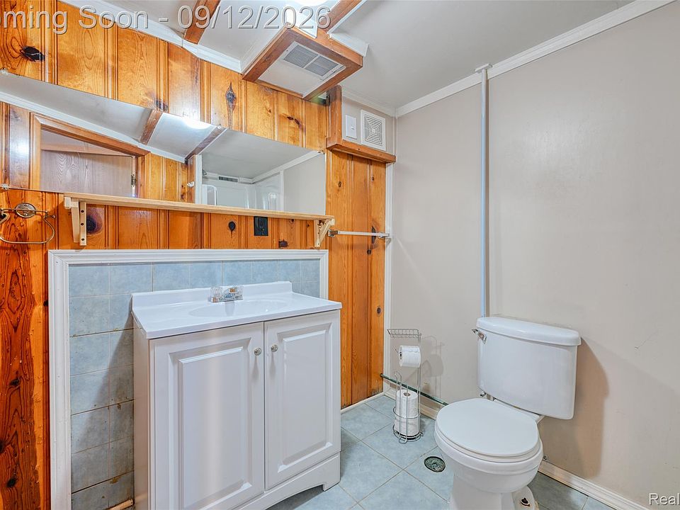 32600 W Chicago St, photo 24