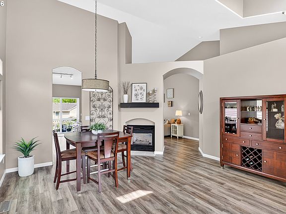 5th image of 17735 SW Galewood Dr