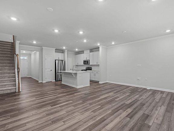 5th image of 223 Aster Bloom Ln #126