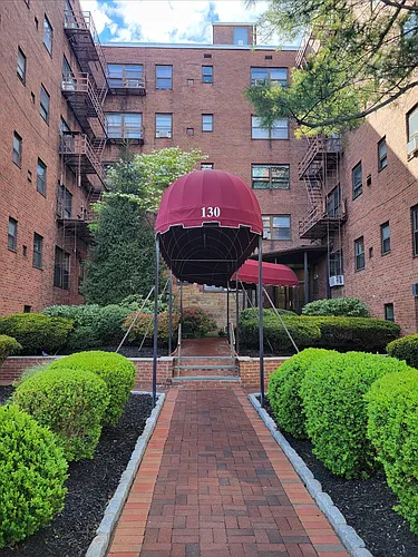 130 Orient Way Photo 1