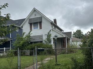 208 E 8th St, Muncie, IN 47302