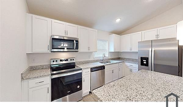 2nd image of 2307 Homestead Cir