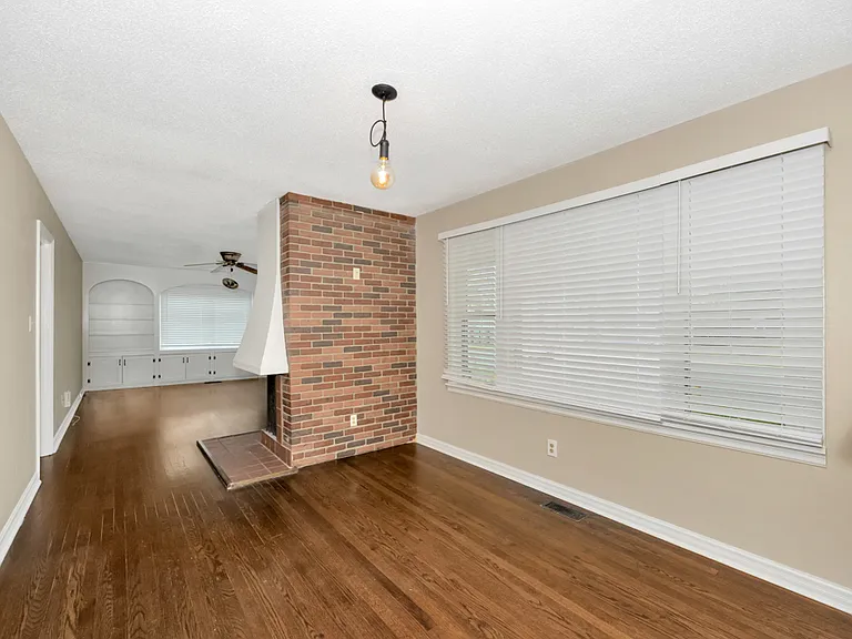 607 Bob Wallace Ave SW — Photo 16
