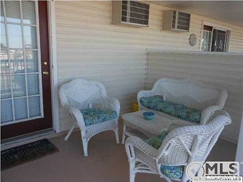 3rd image of 202 Franklin Ave #C10
