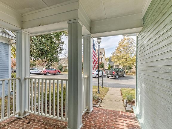 4th image of 1334 Harbor Park Dr