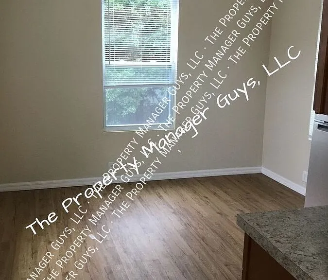 119 S Grove St #A — Photo 12