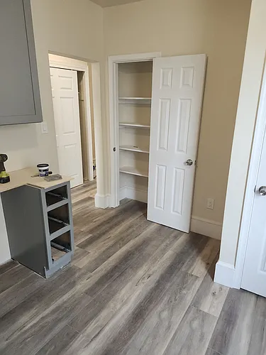 1230 Wagner Ave #2 Photo 1