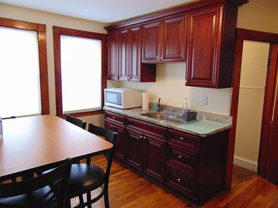 1st image of 74 Taylor St #1