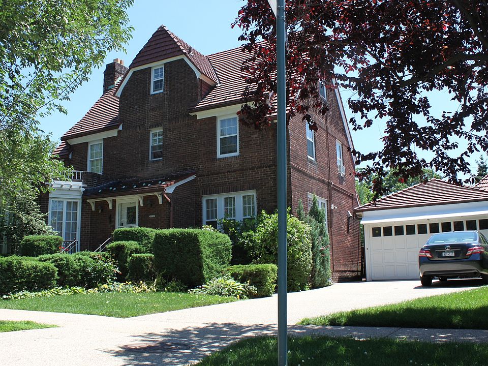 1st image of 101-14 70th Ave