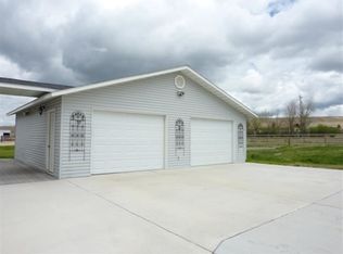 1518 Eastside Rd, Deer Lodge, MT 59722