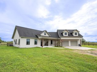 1252 County Road 388, Hallettsville, TX 77964