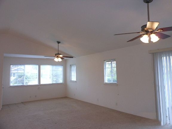 5th image of 67-1267 Kamaloo St #7