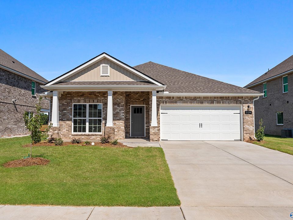 1st image of 229 Irish Hill Dr