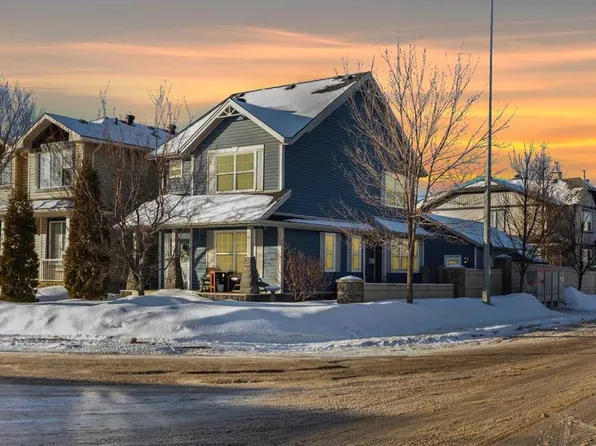 210 E Grouse Way, Wood Buffalo, AB T9K 0L9