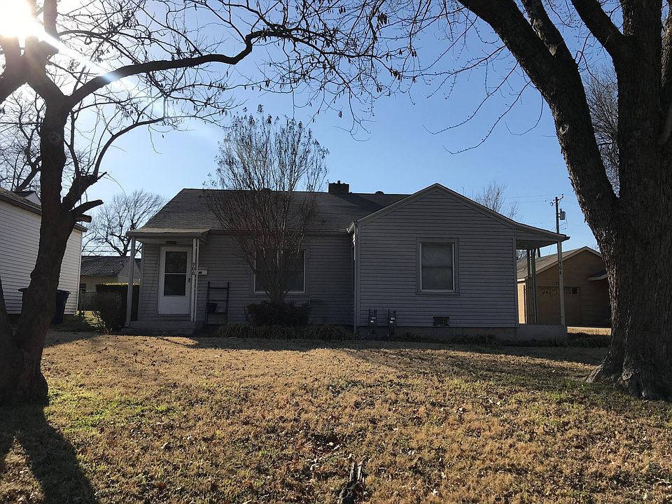 1st image of 904 S Louisville Ave