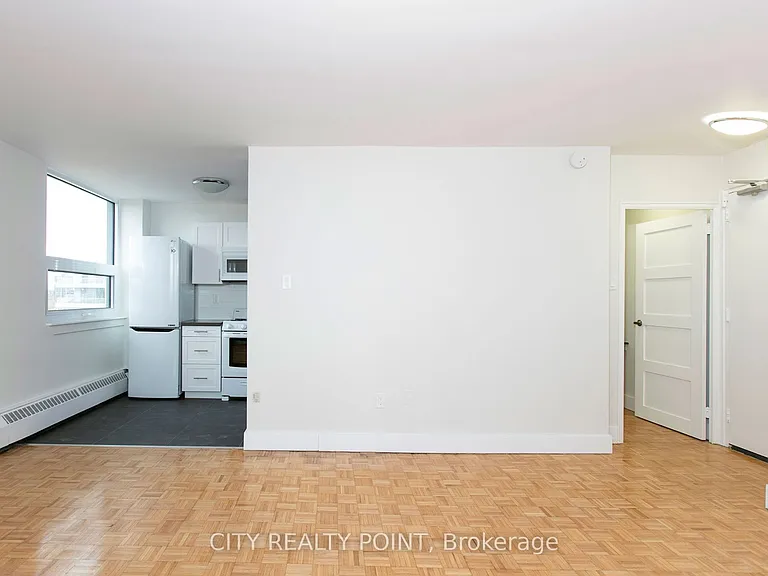 485 Huron St #305 — Photo 3
