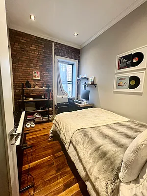 Rented by REAL New York | media 34