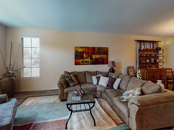 2nd image of 230 W Atlantic Dr