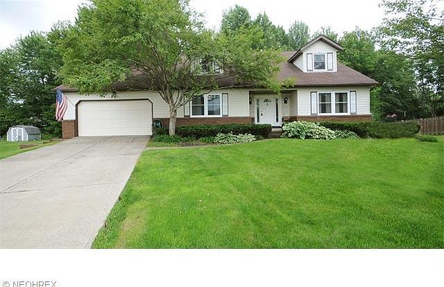 1st image of 8614 Oakridge Dr