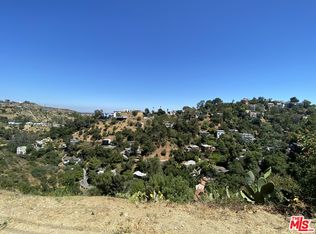 8364 Utica Dr, Los Angeles, CA 90046