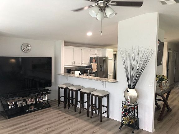 2nd image of 1129 Sabal Palm Ln