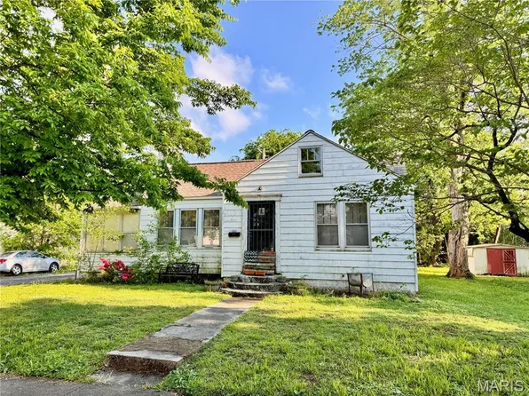 217 Hunter St, Charleston, MO 63834