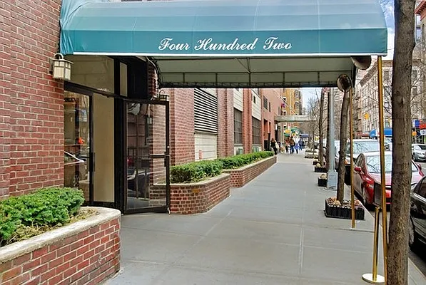 Rented by Demsker Realty | media 5